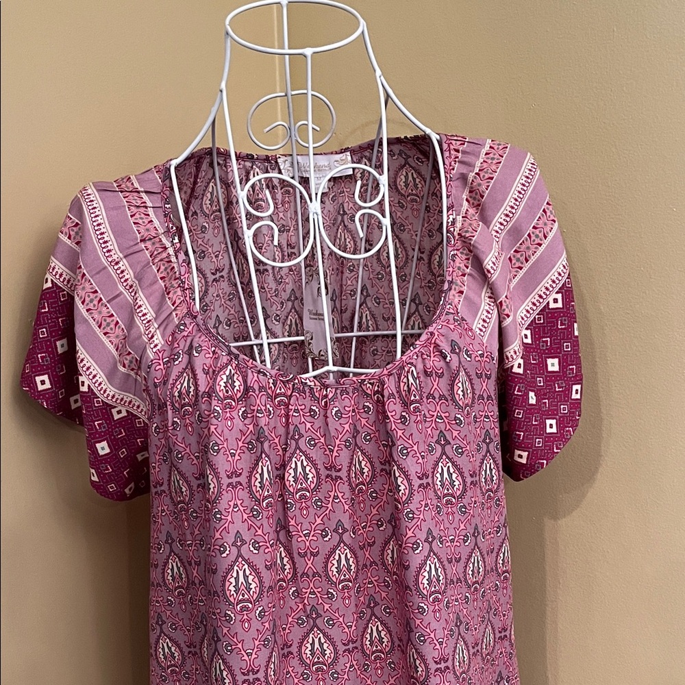 Chic Mauve Patterned Blouse